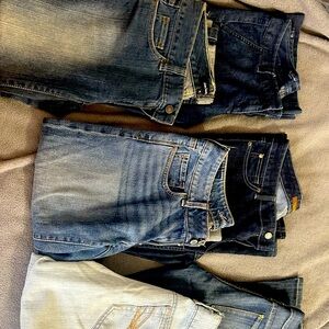Bundle of jeans (6 of them)